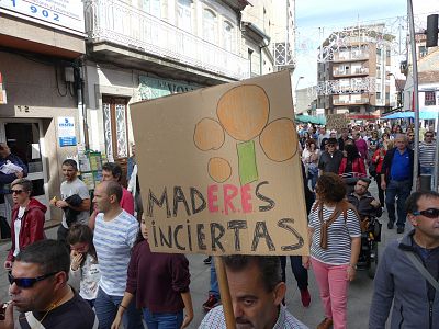 17-09-30 ManifaMaderasIglesiasPorrinho18.JPG